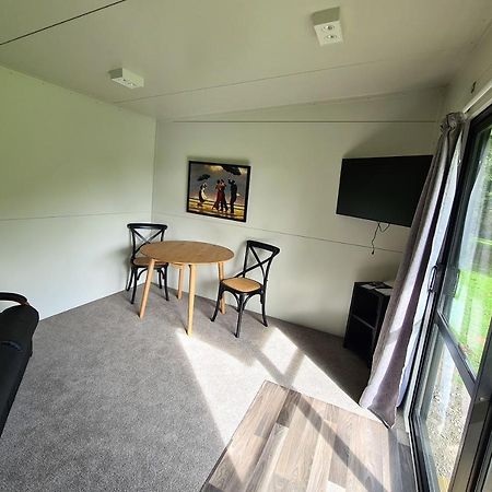 Tiny Home @ Matai Huka Paraparaumu Exterior foto